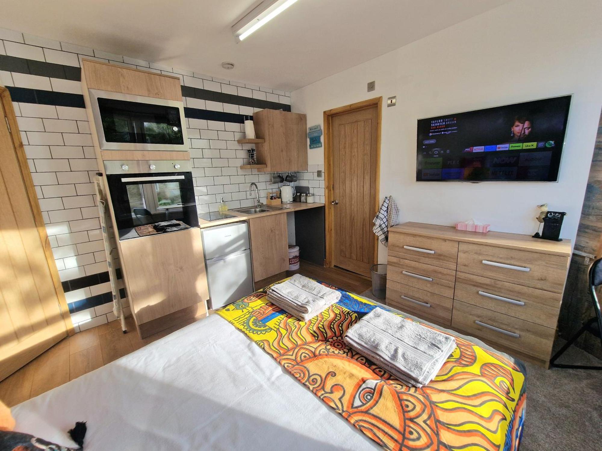 Beachside Bliss In Heart Of Town Ramsgate Exterior photo